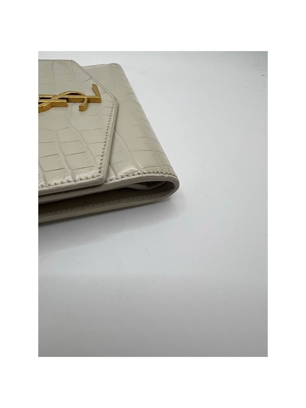 Excellent Condition Saint Laurent Wallet Beige Croc-Embossed Leather - Picture 6 of 9